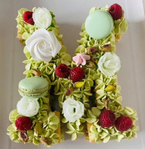 2- Form cake M pistache framboise