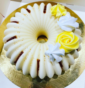 Entremets blanc moule couronne