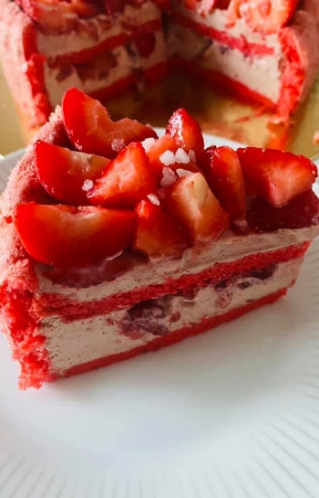 Part charlotte aux fraise