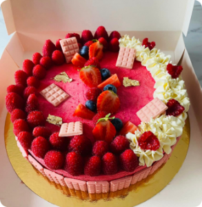 Charlotte fruit rouge